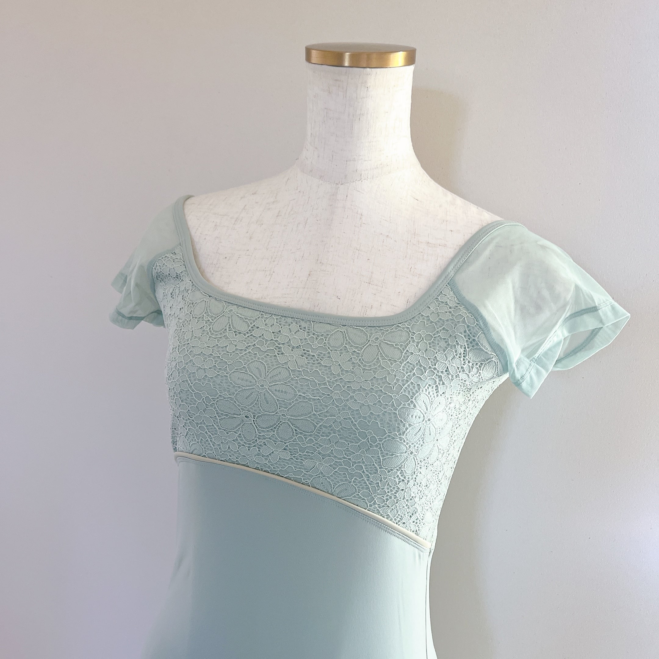 バックリボン　レオタード 2color レーストップ バックリボン バレエレオタード | バレエ