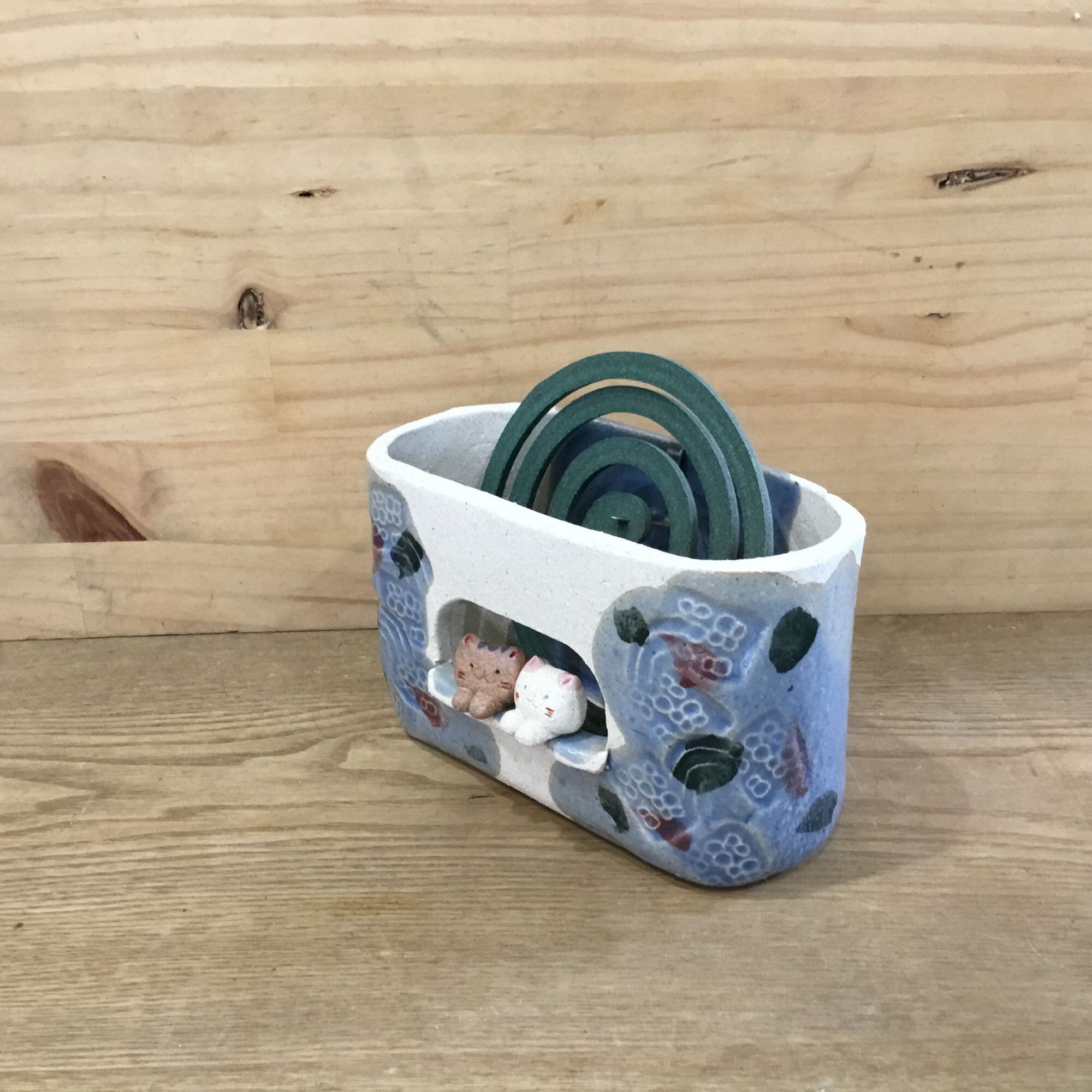 蚊やり器 手作り 可愛い猫ペア | 趣味の園芸と陶器山竹