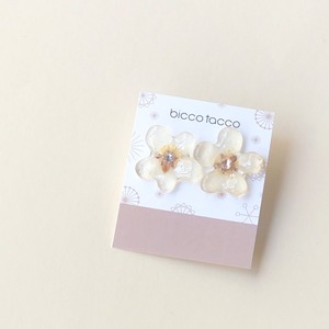 biccotacco    季節の花ピアス【桜】