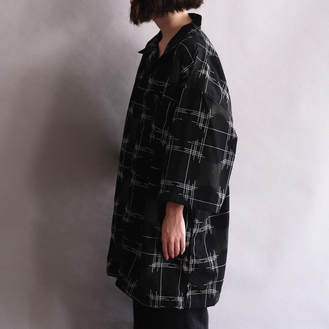 black base cross line h/s big shirt