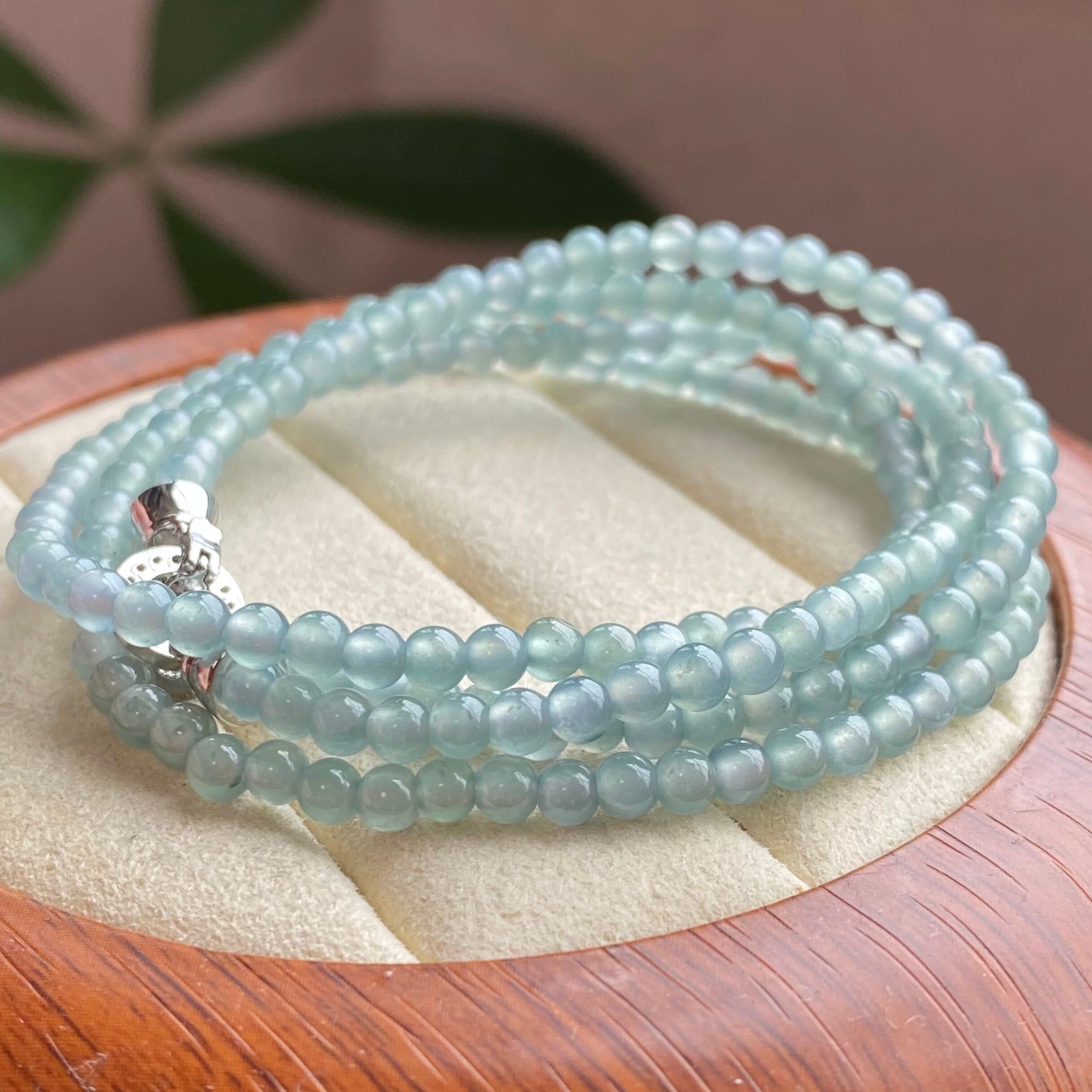 本翡翠ネックレス グァテマラ産 スカイブルー 氷種 お買い得 無含浸 無