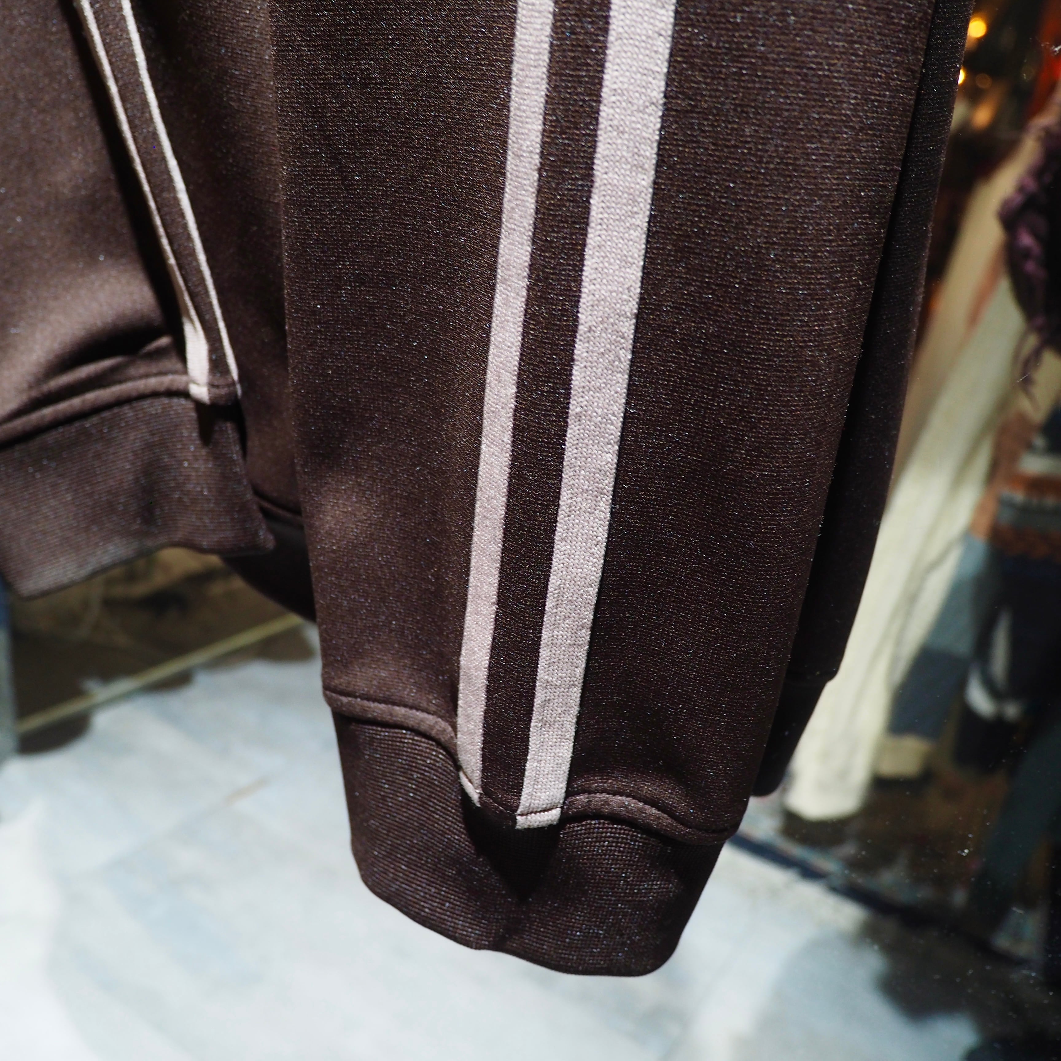 2000s ” Street culture ” Embbossed Design track jacket