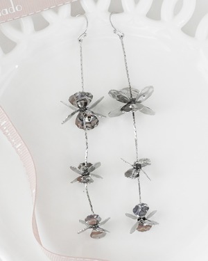 シルバー小花ブライダルイヤリング/ピアス【AE2412-02S】