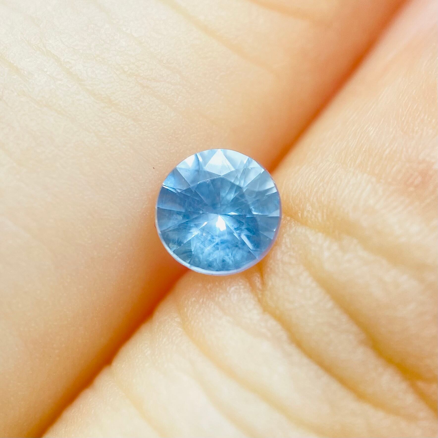 秋空なモンタナサファイア