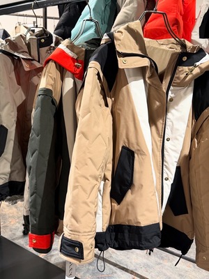 リズレイ RISLEY risley バイカラーダウンマウンテンパーカー