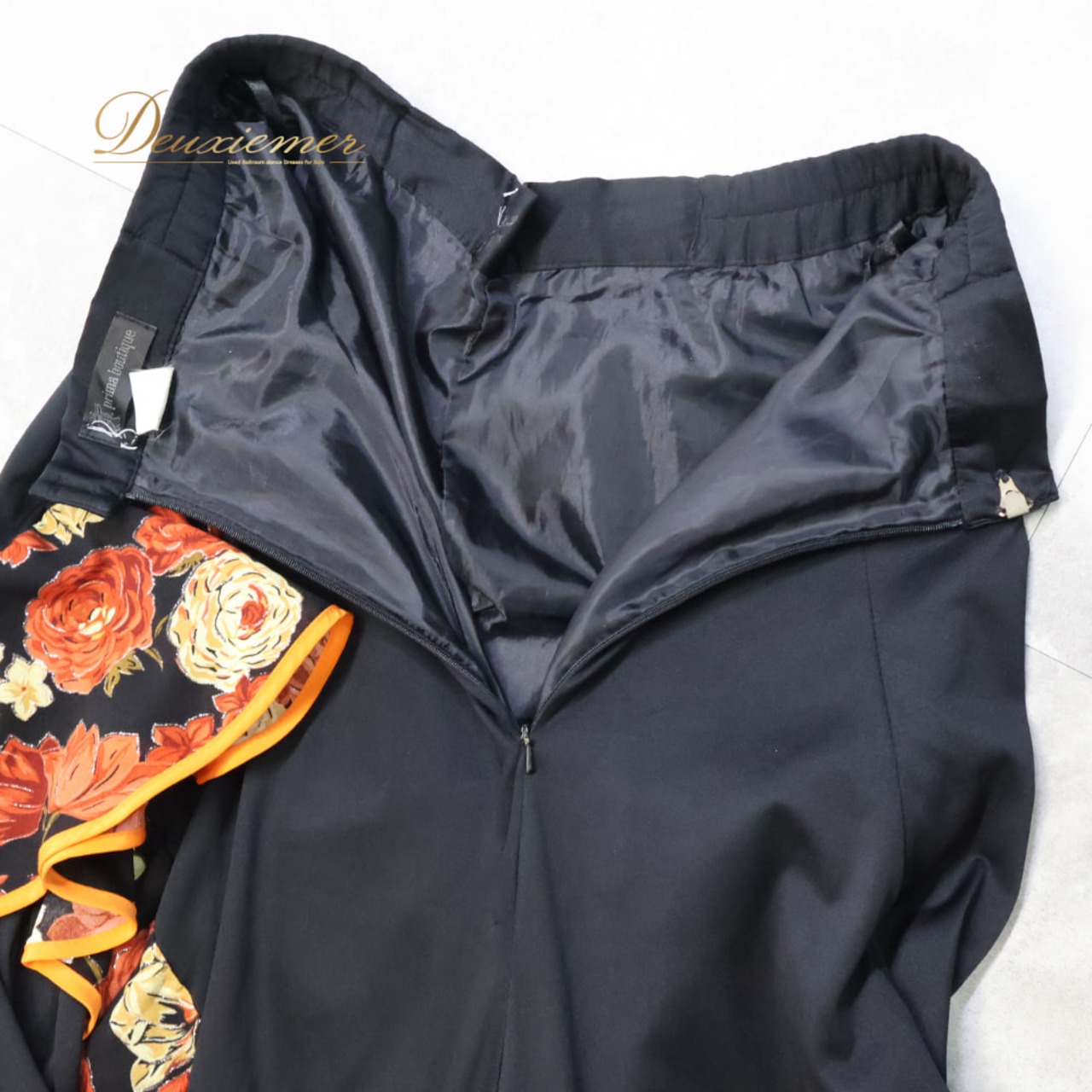 フラメンコ 衣装 prima boutique プリマブティック ファルダ スカート ブラック系 オレンジ系 レッド系 黒 オレンジ 赤 ボランテ フリル レース ダンス パーティ 発表会 レッスン 練習 花柄 かわいい