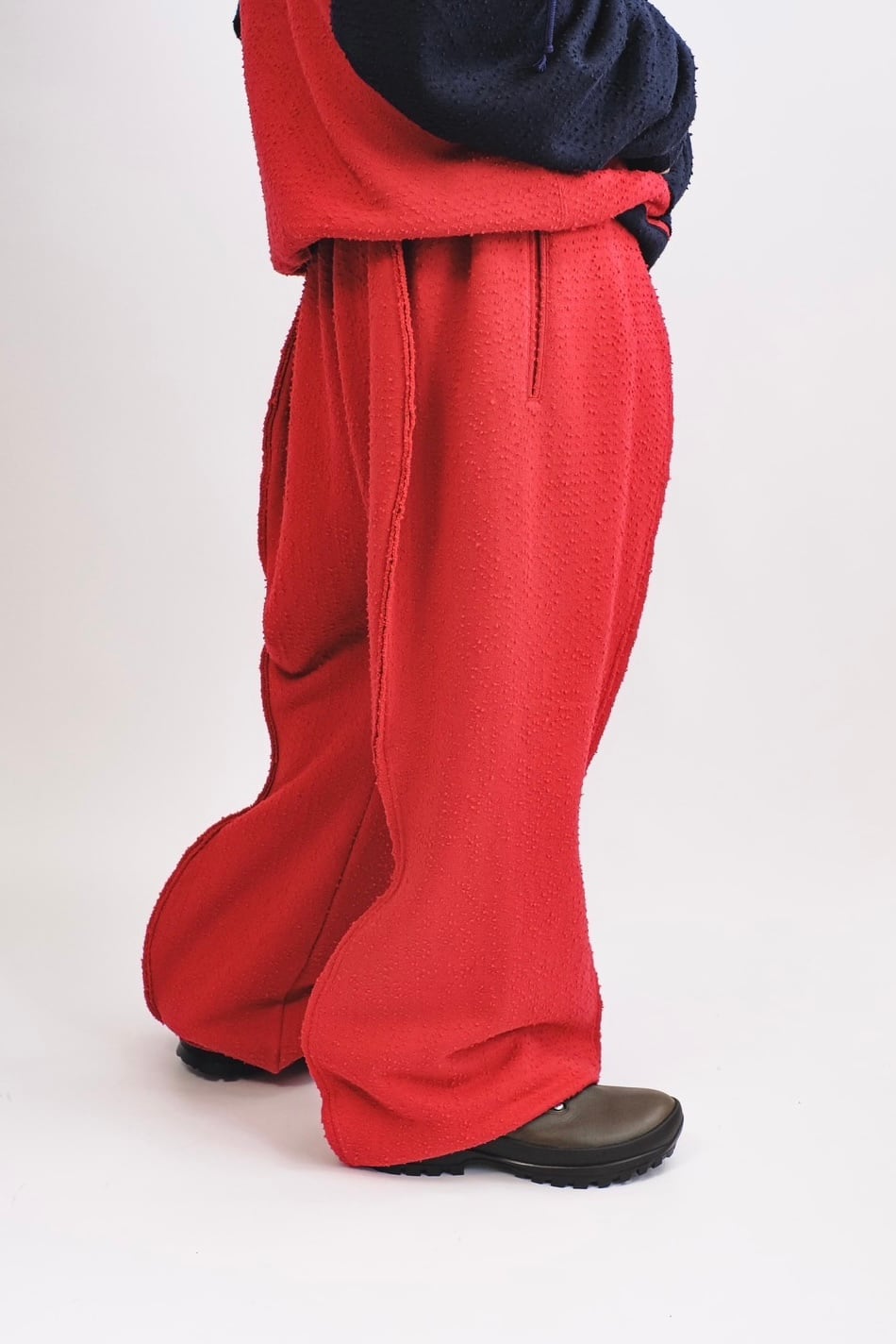 ebe852b9dcd797fae67486e37728f9  