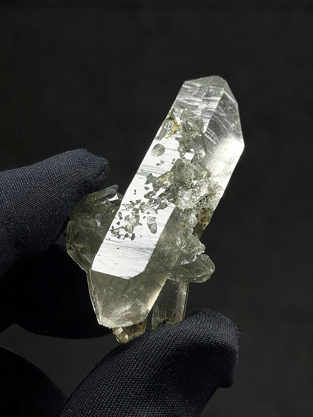 インド　マニハール水晶　ルチルインクォーツ　クローライト　10g 天然石 クォーツクラスター×クローライト×ルチル【ML-0270】インド マニハール