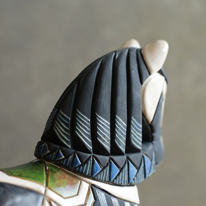 ウルグアイから届いた、力強い良い陶器の馬