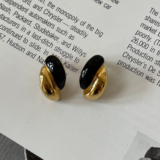 80〜90s Two Beans motif Earring ピアス W161