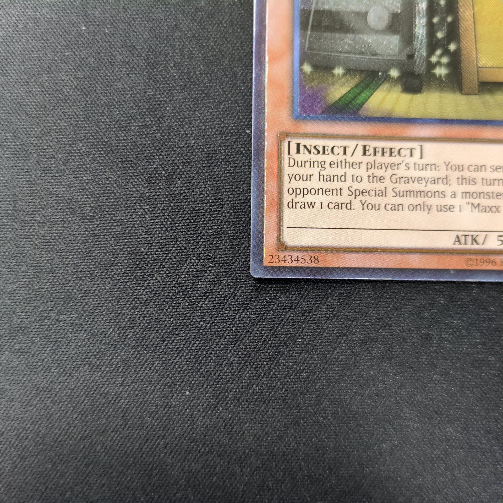 遊戯王 英語版 増殖するG アルティメットレア AP04-EN002