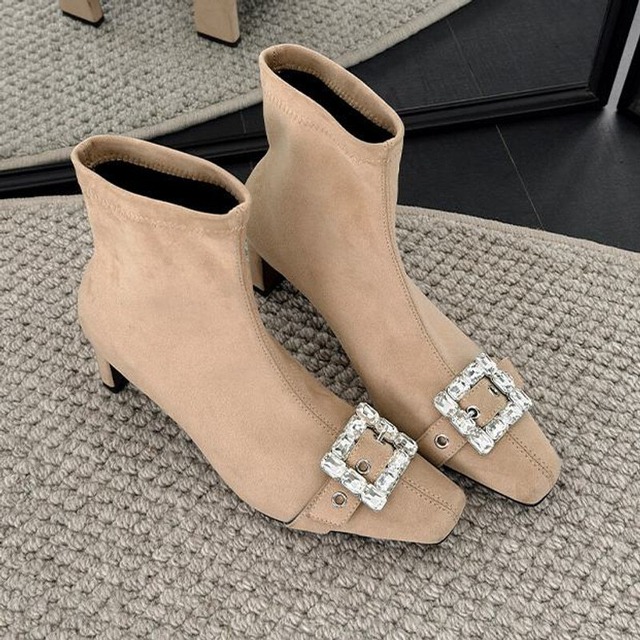 Bijou buckle stretch short boots　M084