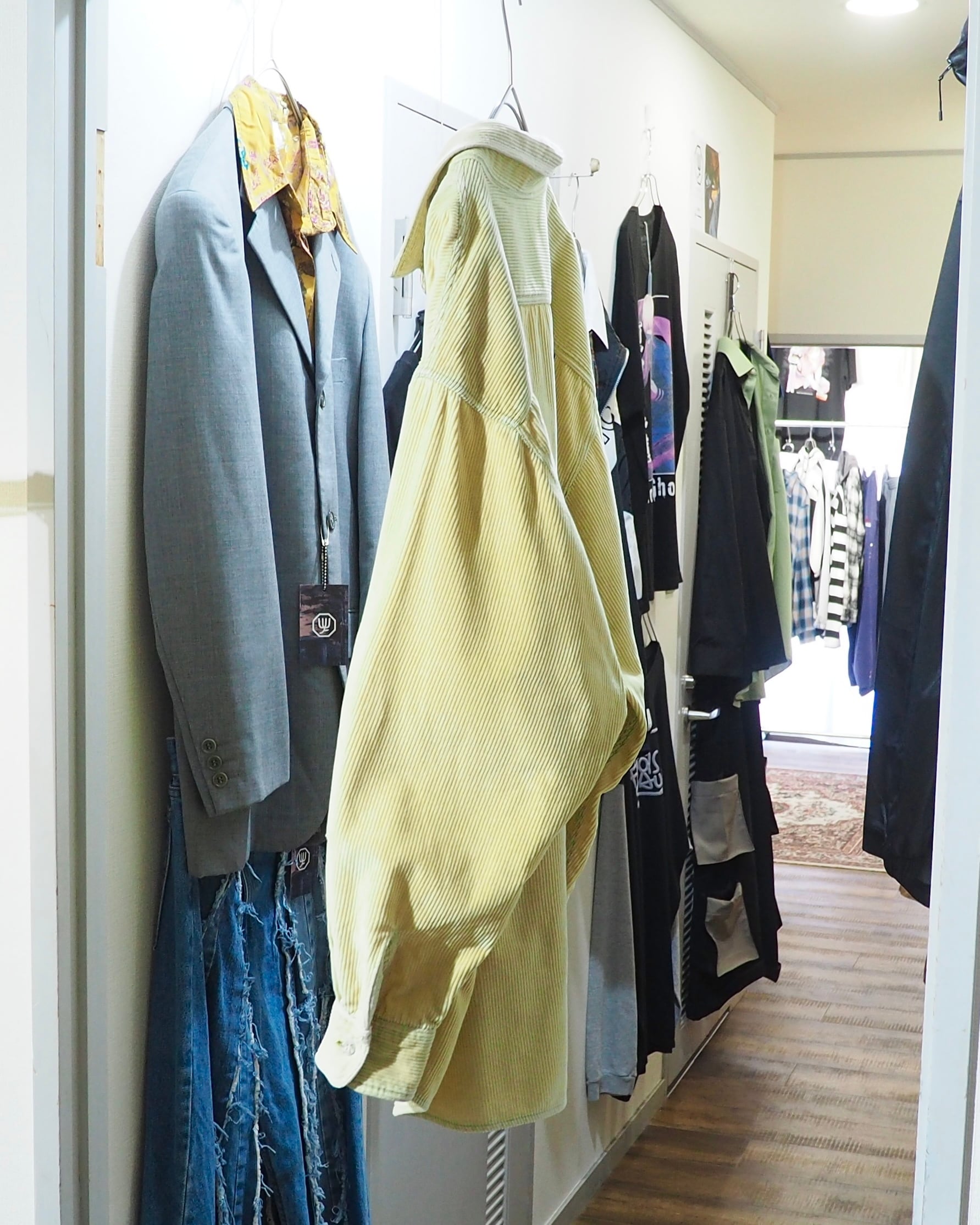 1990s " Trans position " Pale Lemon Color vintage loose Corduroy shirt