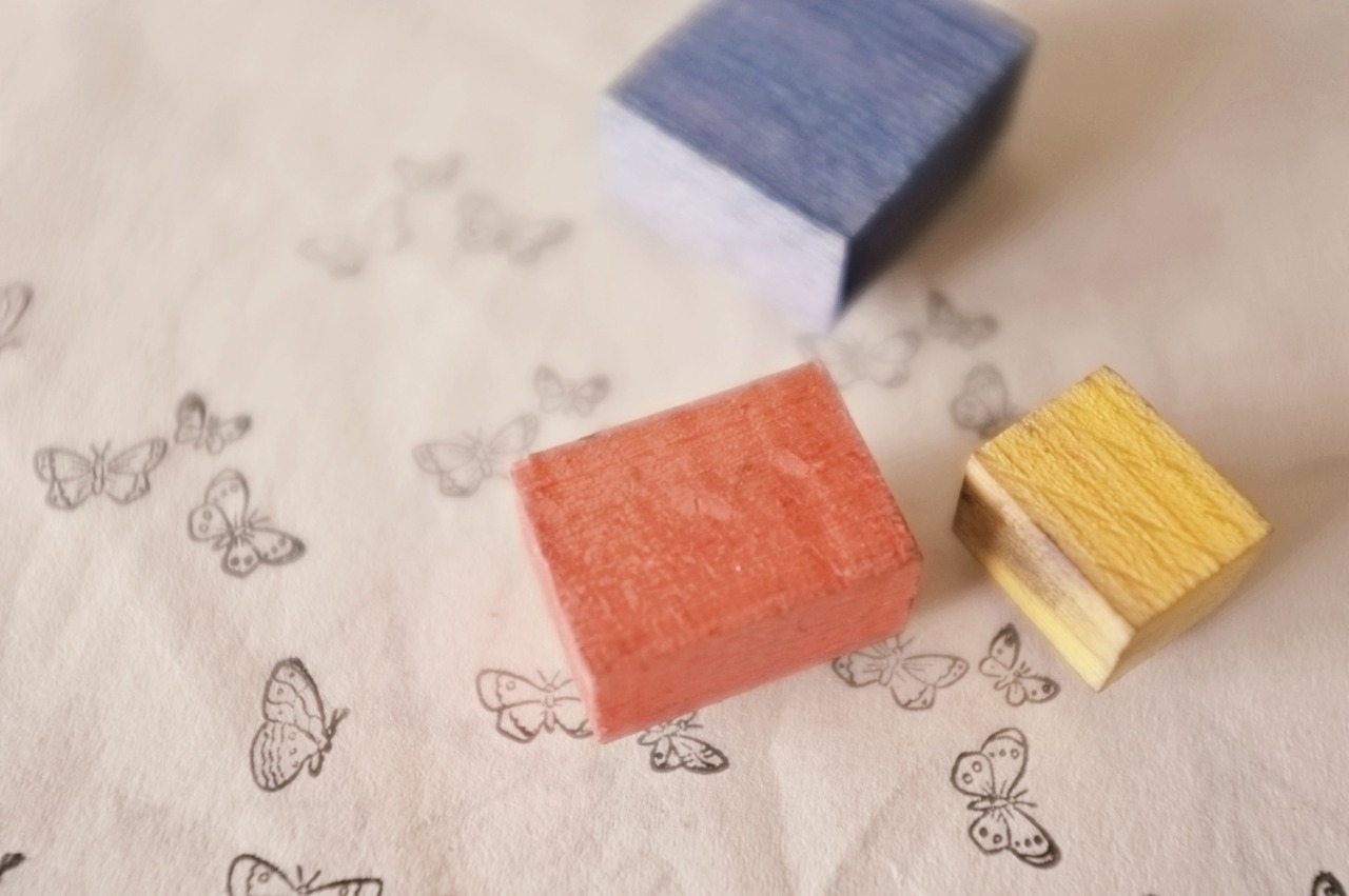 フランス 箱入り 3p 行儀の良い蝶々たちとメランコリーな木製スタンプセット ヴィンテージ