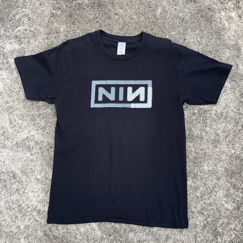 00s Nine Inch Nails band T