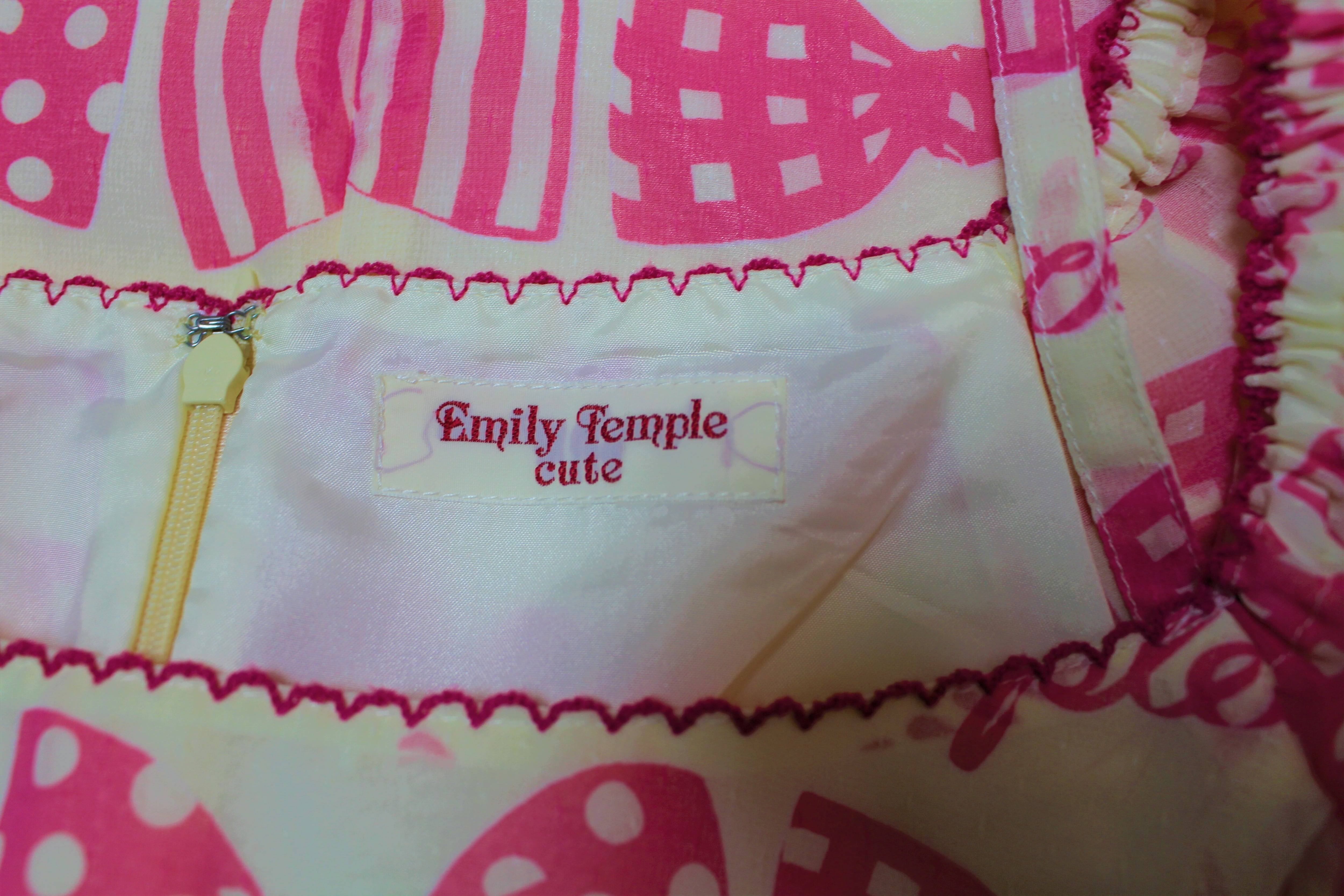 Emily Temple Cute エミリーテンプルキュート リボン＆ロゴワンピース