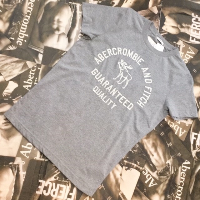 Abercrombie&Fitch　MENS　Ｔシャツ　Ｓサイズ　