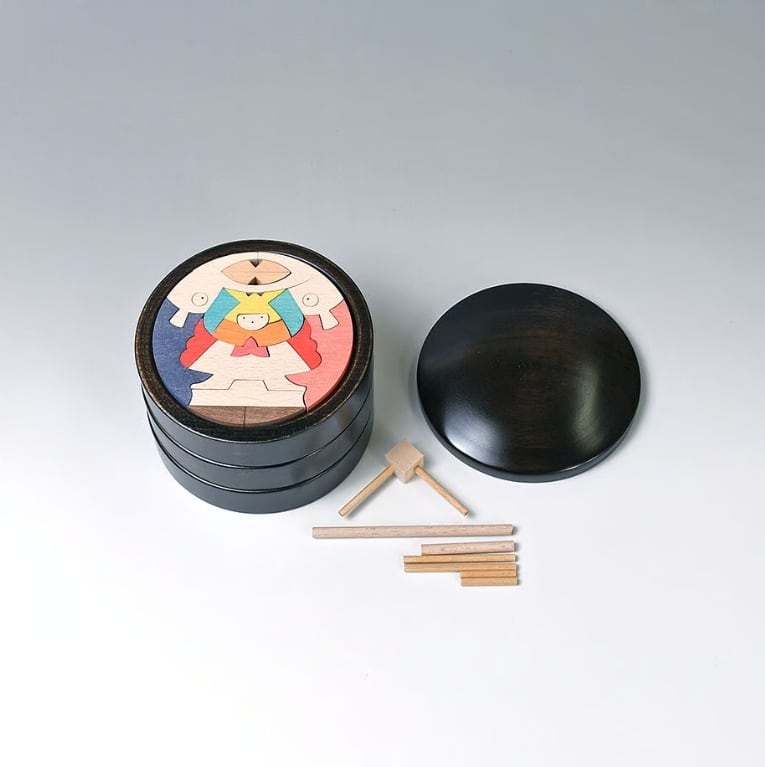 小黒三郎 | 組み木 五月人形 KK237 円武者三段飾り・小 普通垂幕 木製