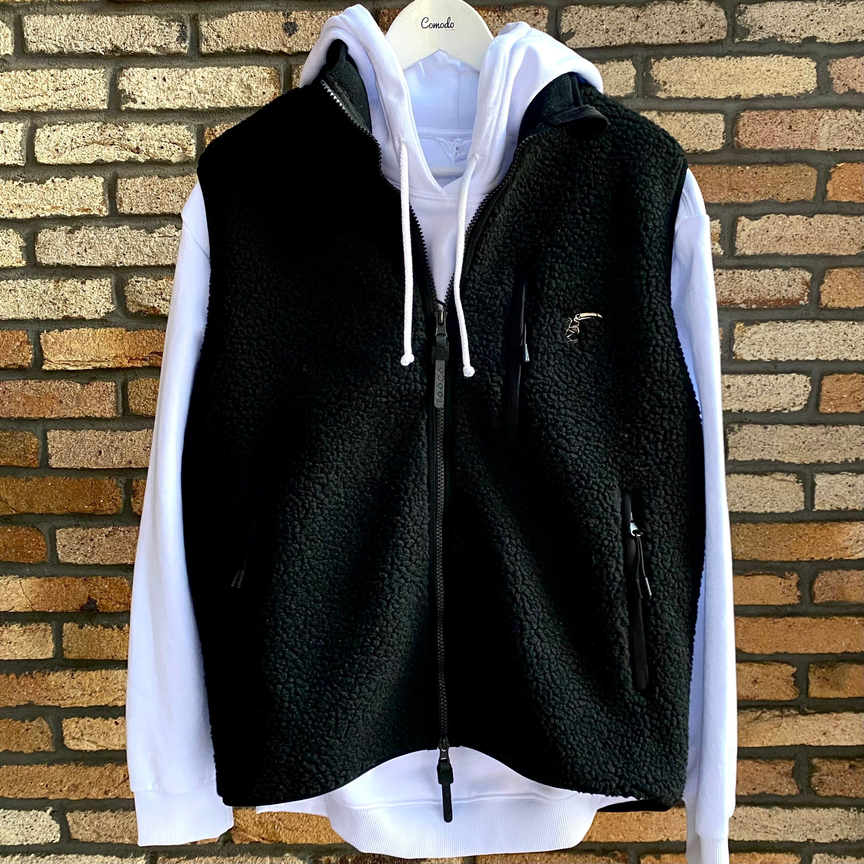 TOOCO(トーコ)シェルパフリースベスト ESSENTIAL BLACK | Comodo