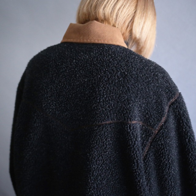 fake suede collar and silver bear button boa fleece jacket