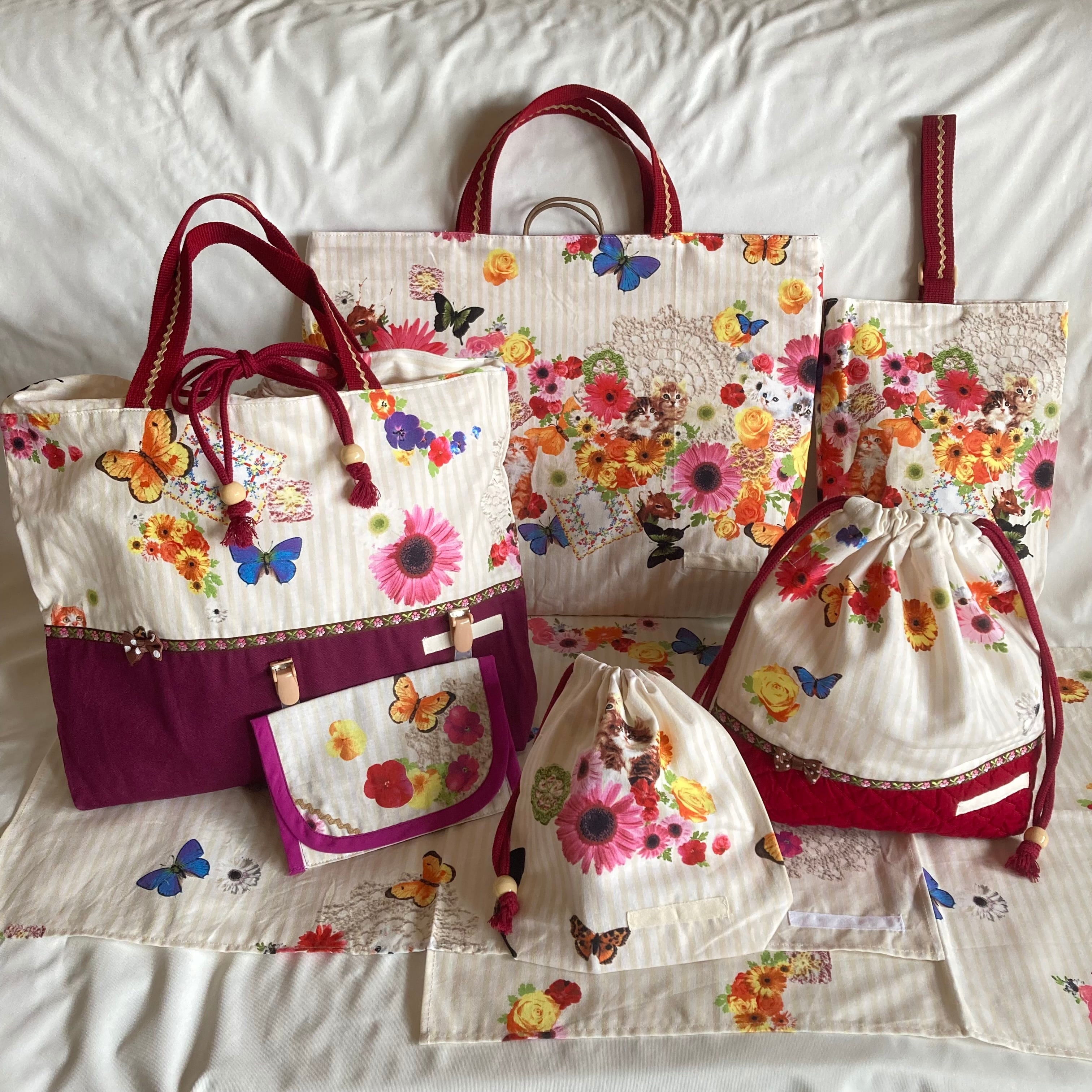 ビーズバッグ ハンドバッグ 和装 総ビーズ 白 ピンク 花柄 がま口 | Pay ID