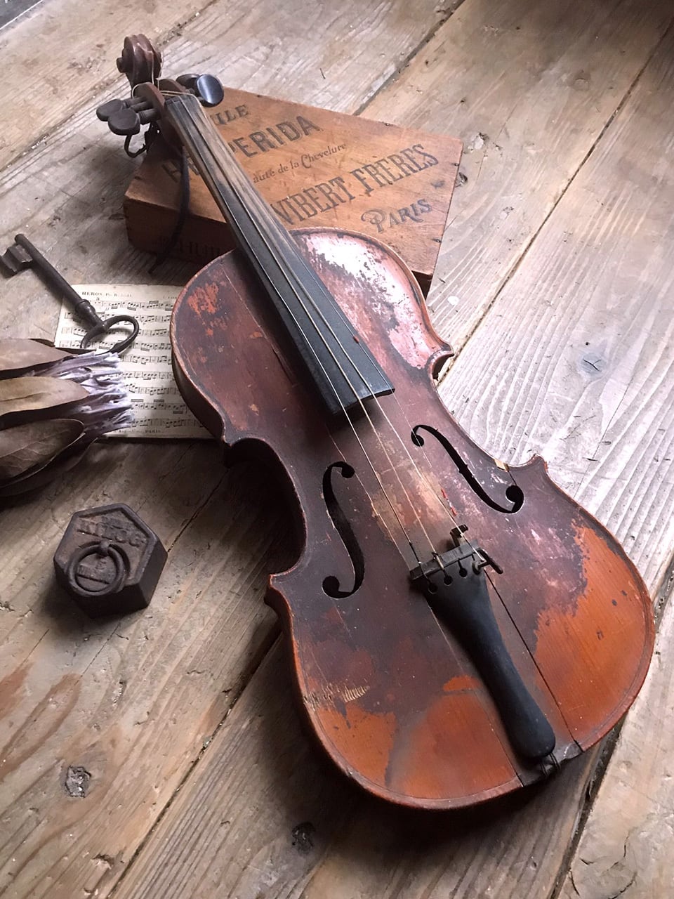 バイオリン　弦楽器　ジャンク | Brocante de La Cocotte （フランスアンティーク・ドライフラワーのお店）