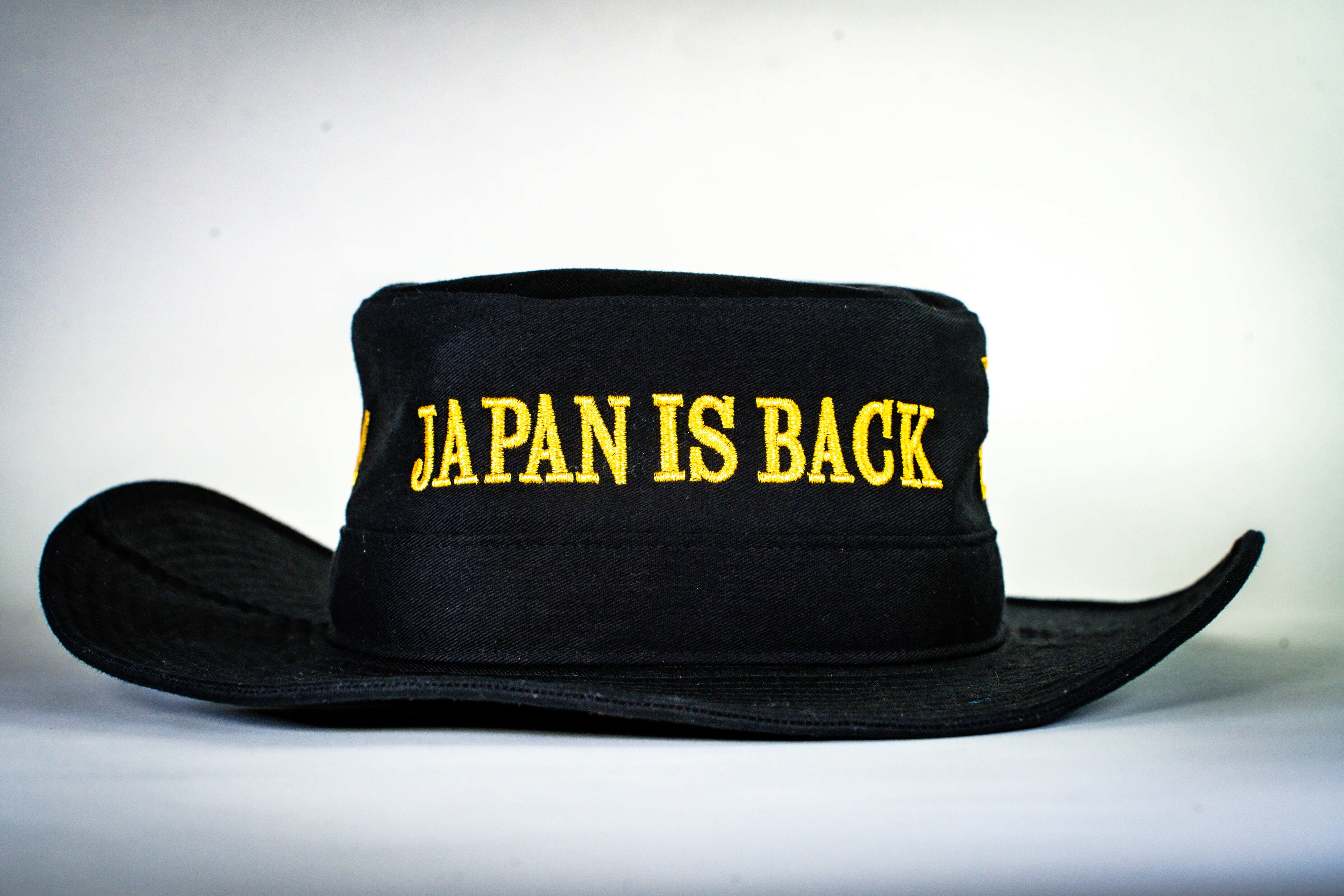 Japan is back ハット 黒 | チームサナエ Veanas号公式グッズ販売