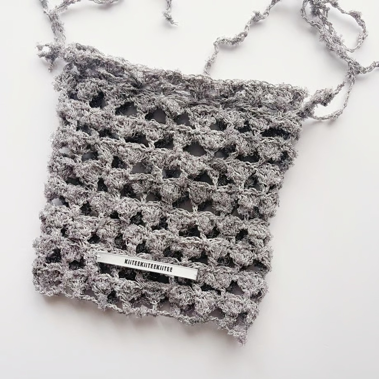 [Pattern] 三角メッシュのラメ巾着