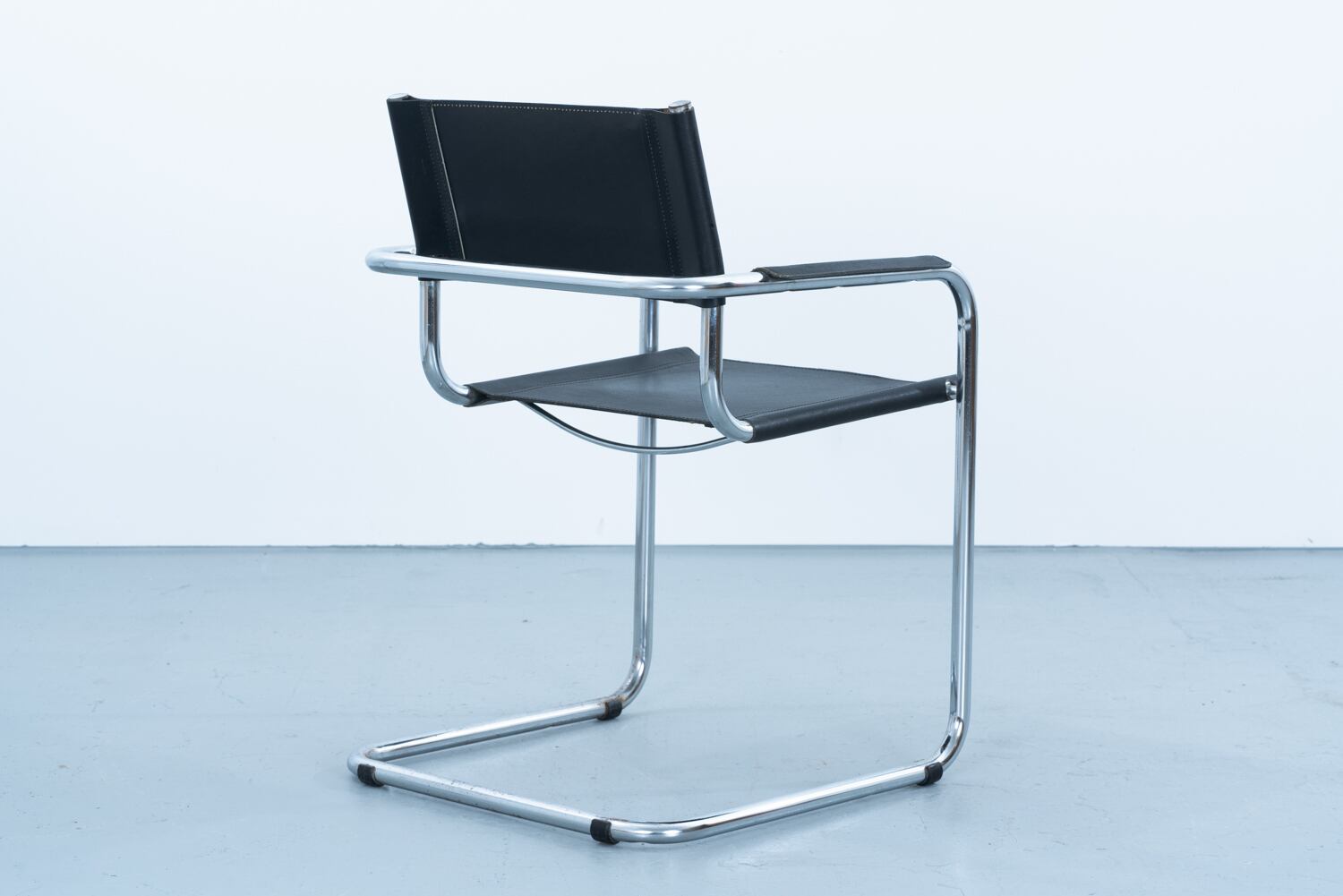 80s カンティレバーチェア　マルトスタム S34 Mart Stam | S34 Cantilever Arm Chair | kaikki gallery | 北欧