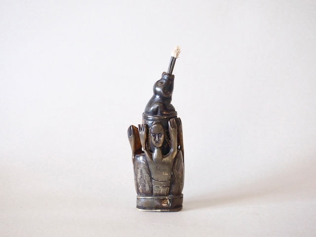 INDONESIA - BUFFALO HORN OIL LAMP