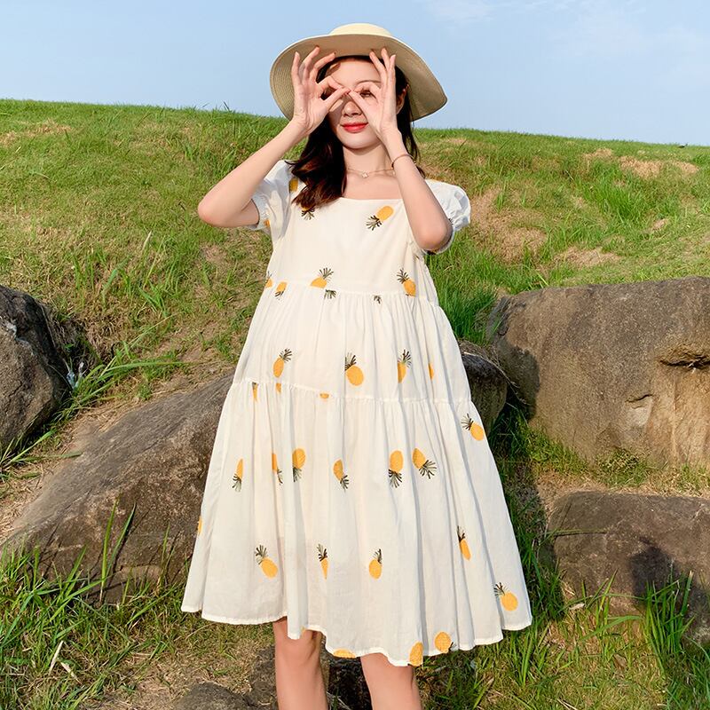 【新作】【送料無料】 マタニティウェア2020夏の新しい綿とリネンの刺繍パイナップルスクエアネックドレス小さな新鮮なミドル丈のマタニティドレス-アリババ レッド コットン サマー 夏物 スクウェア expec251391202787