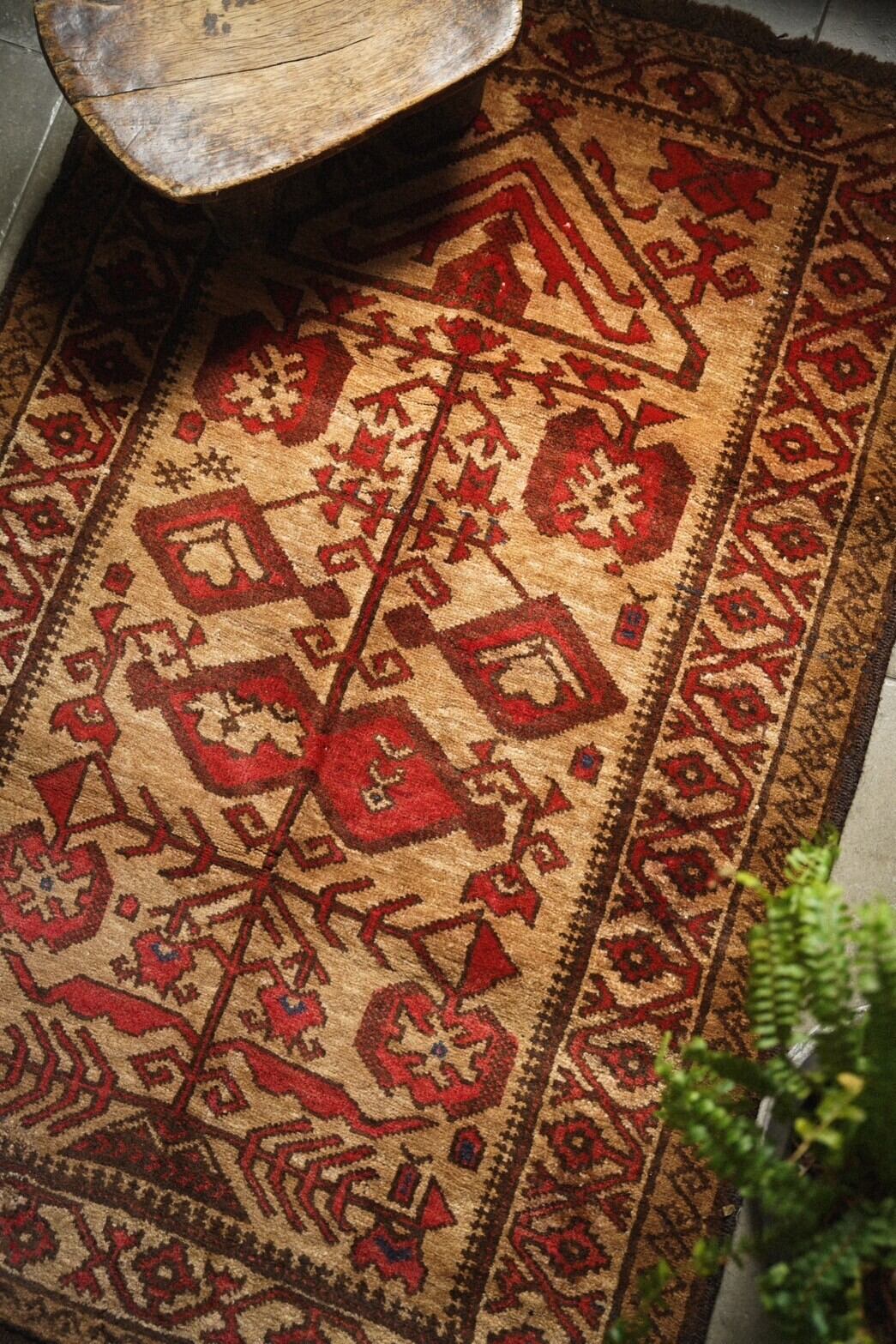 1473-Vintage Taimani rug