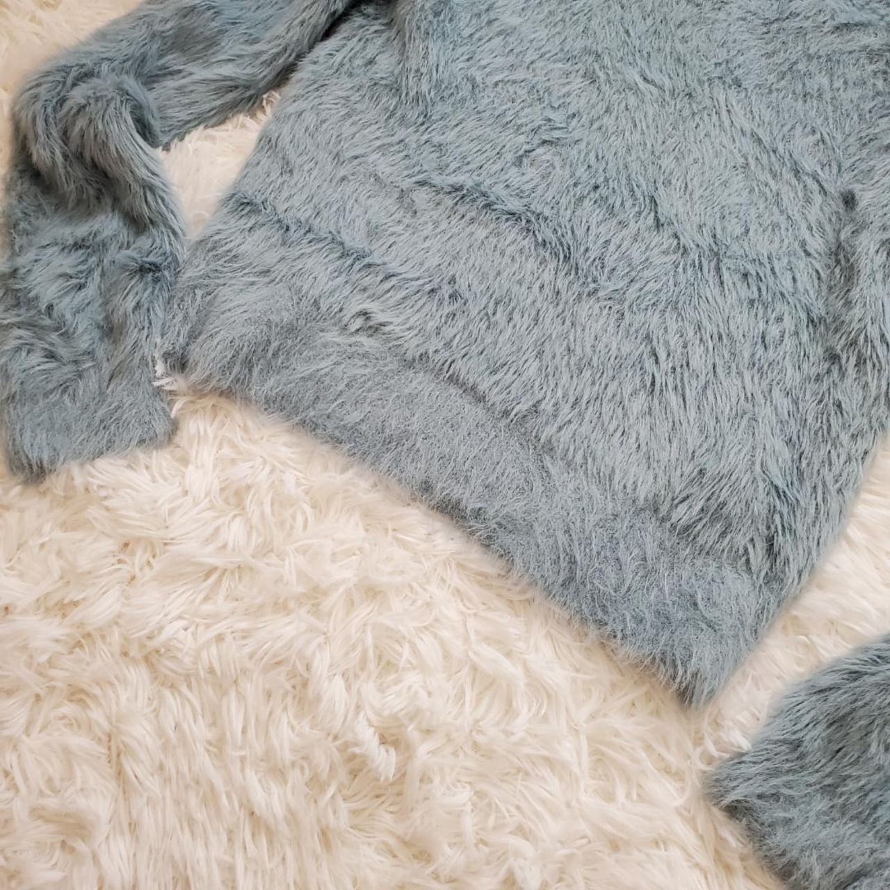 【USED】AZUL　アズール　ニットセーター　女子　美品