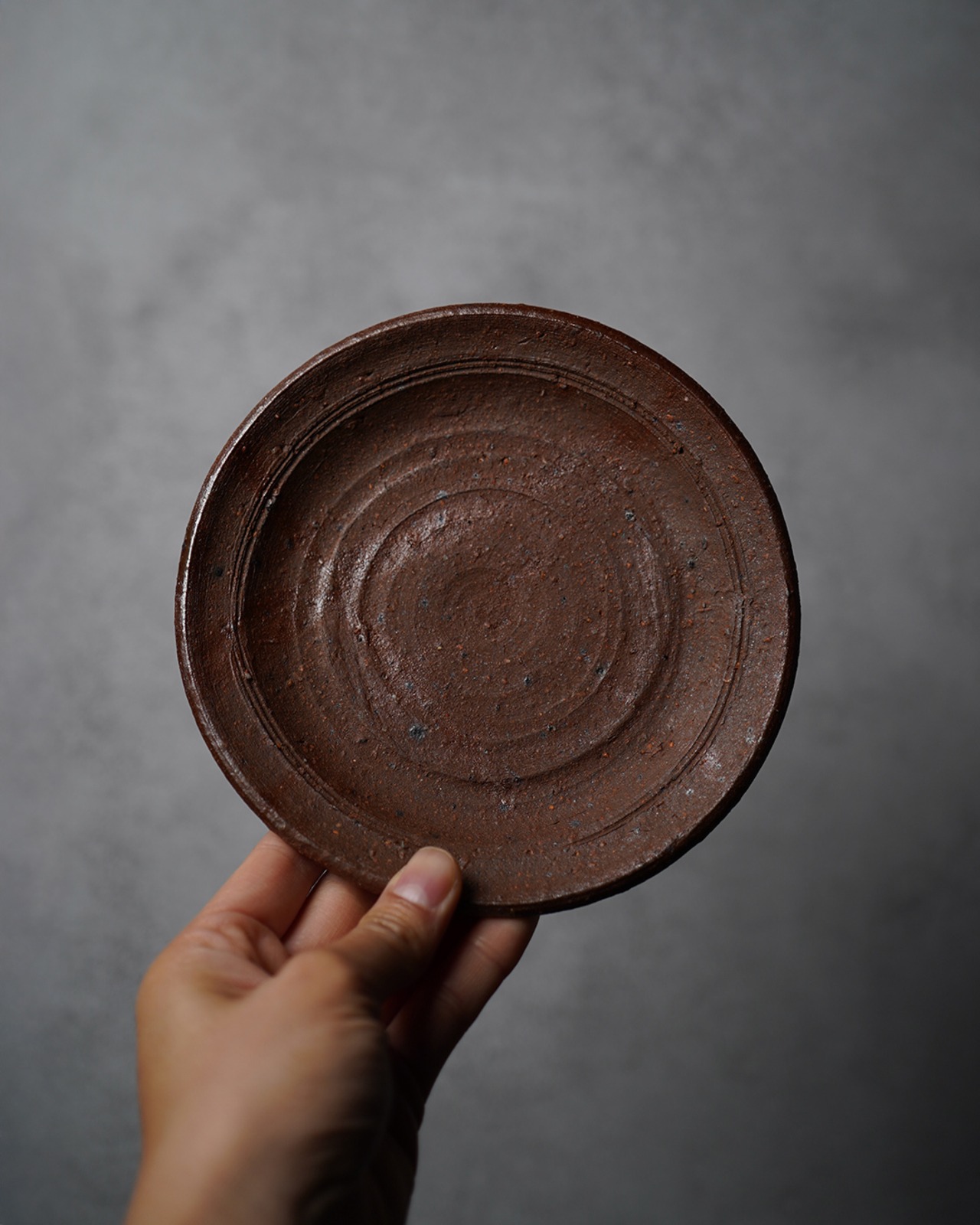 丸皿　備前焼　/　岡山