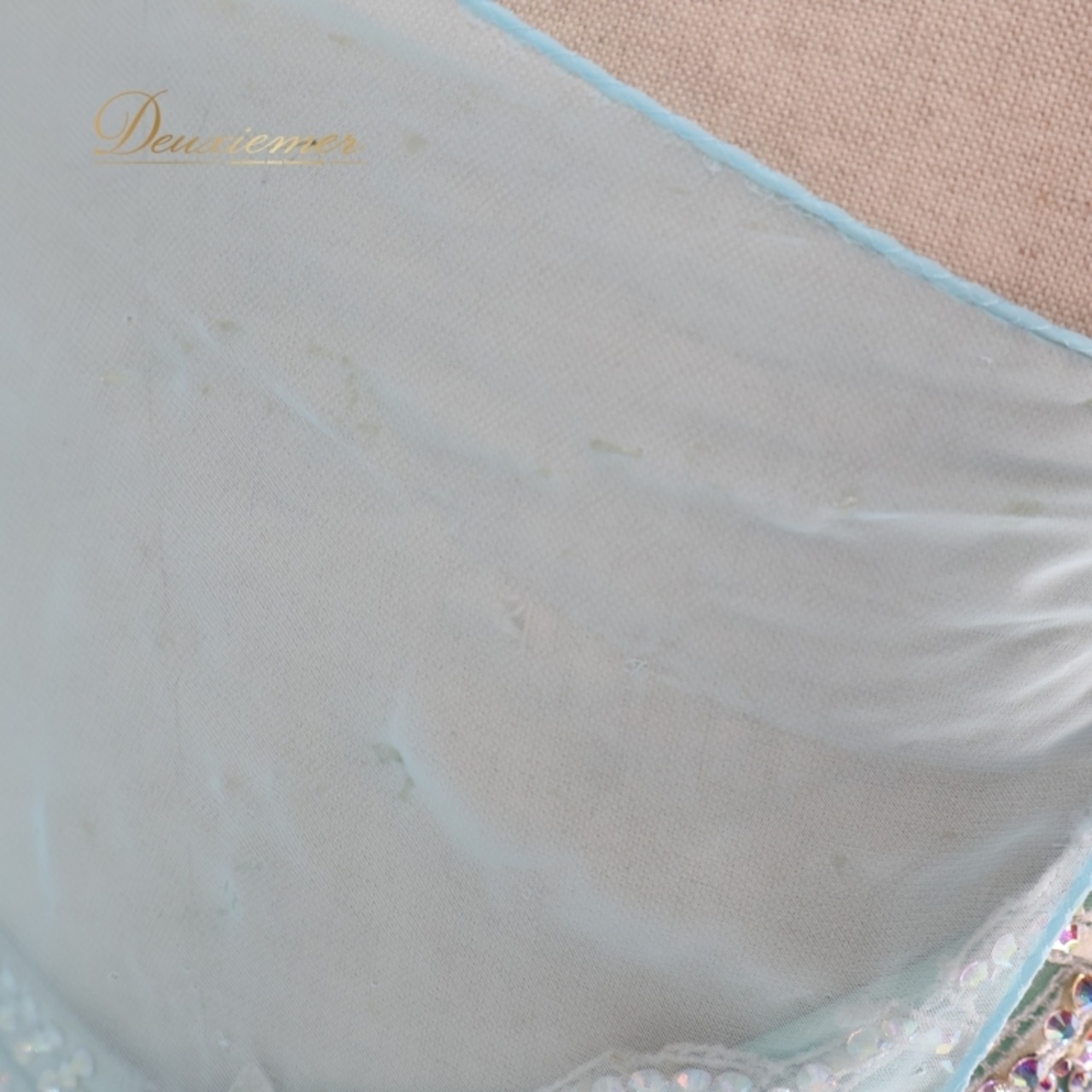 社交ダンス 衣装 スタンダードドレス ワンピース フロート スタンダード 水色 ブルー系 デモ 競技 ダンス パーティ 発表会 レース 綺麗 明るい おしゃれ フェスティバル スカイブルー フリル ふんわり スカート 光沢感 ダンスウェア レディース 上品 フォーマル