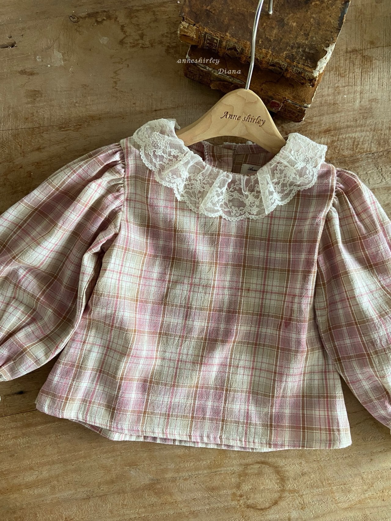 【即納/85size】ローランフリルブラウス / Anneshirley