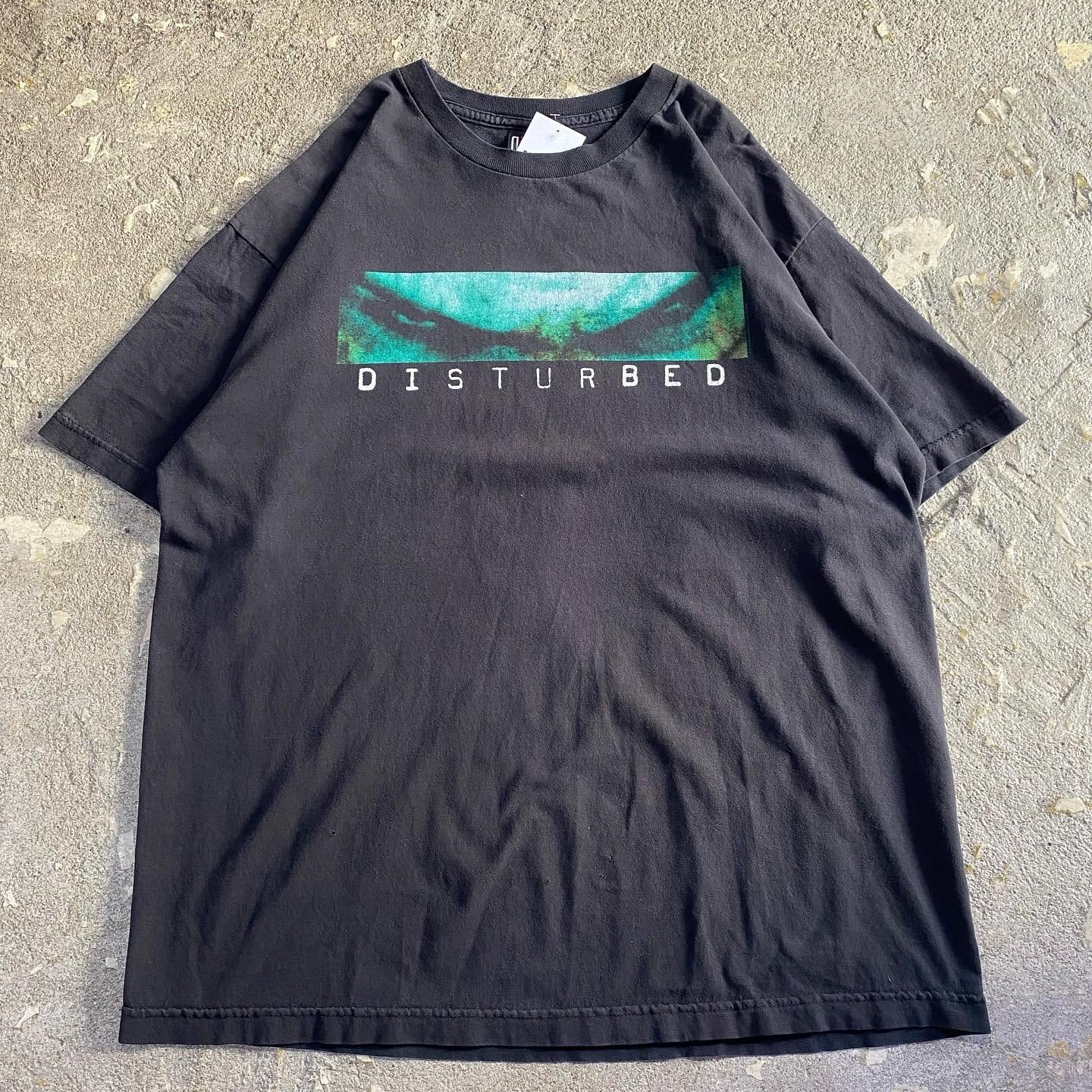 〜00s DISTURBED T-shirt | What'z up