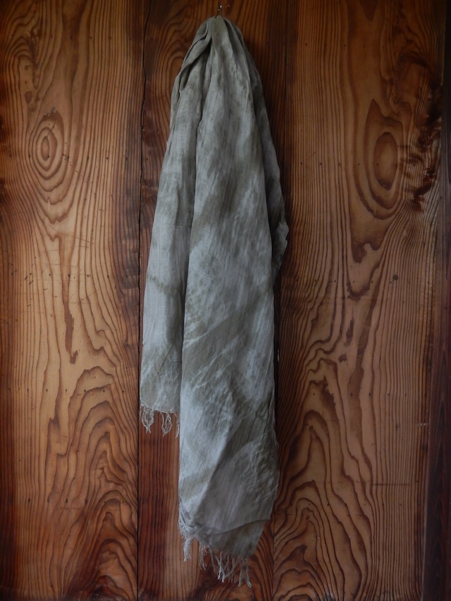 Color : Khaki / Light Grey Cotton Linen Shawl Tatami Tatsumaki Shibori "Strata"