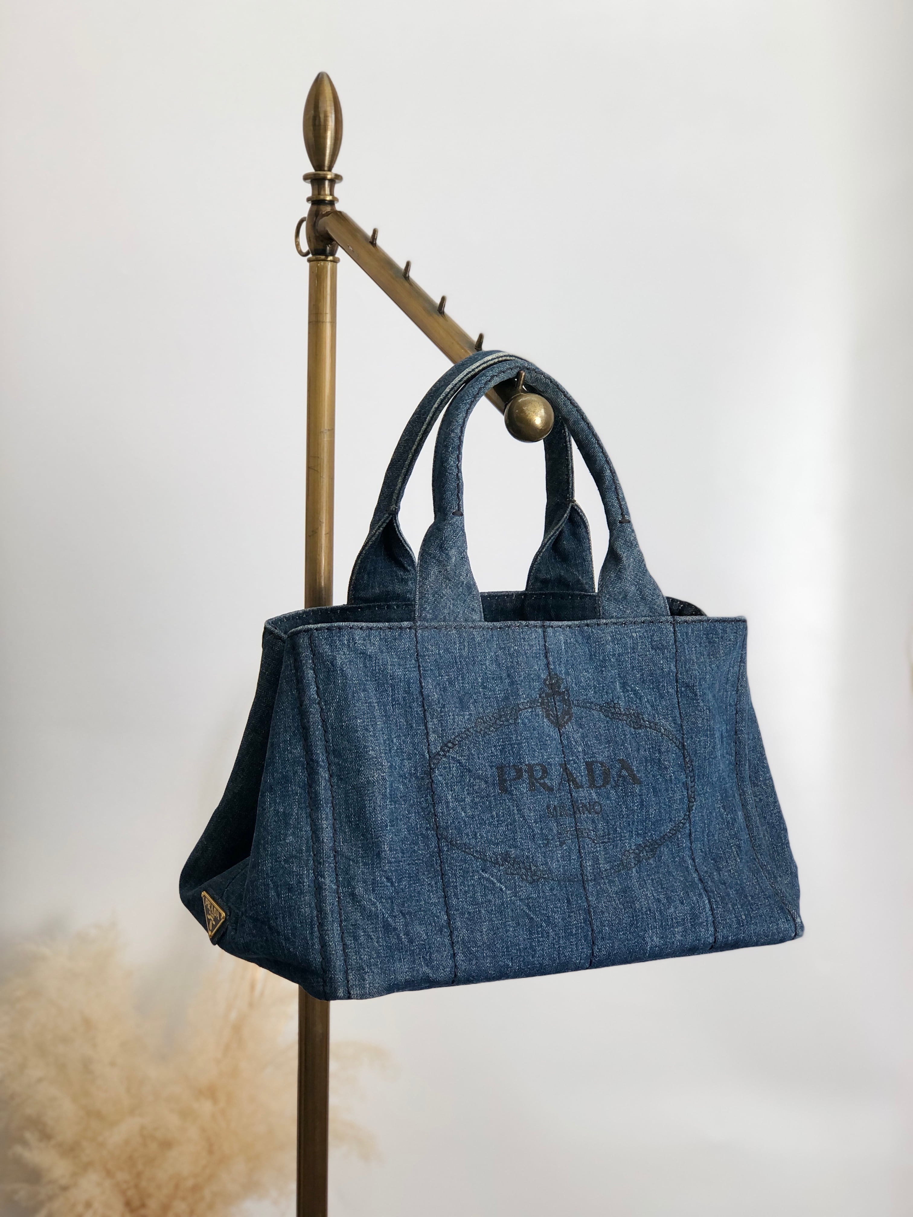 PRADA プラダ ハンドバッグ インディゴ カナパ ロゴ キャンバス トート 