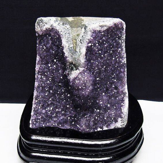 1.2Kg アメジスト クラスター ウルグアイ産 アメジスト 原石 amethyst 台座付属 花型 一点物  182-7054