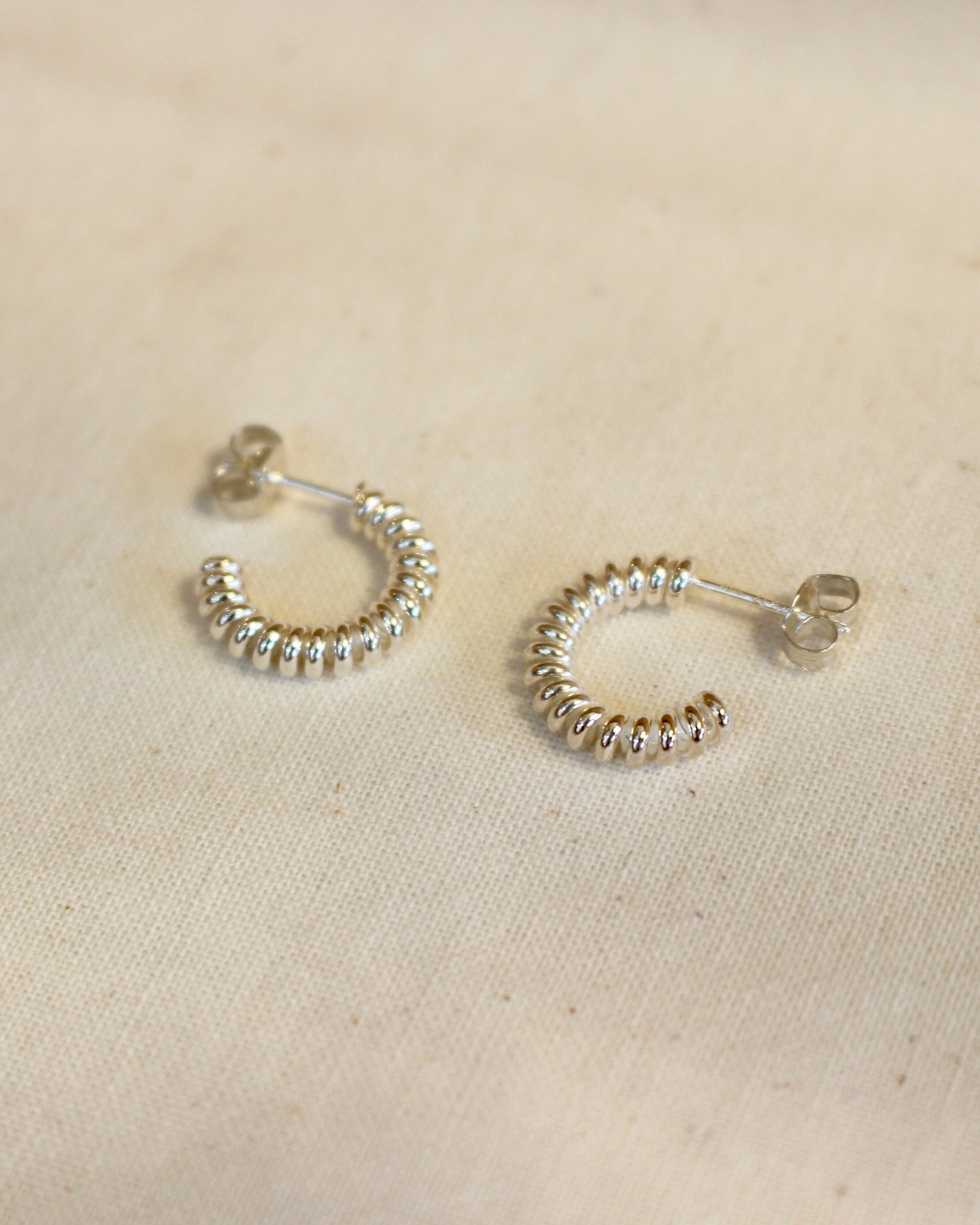 PLOW/spring pierces