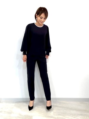 ネックパールトップス