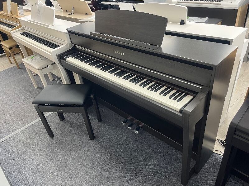 ★95133【電子ピアノ】YAMAHA CLP675DW 17年製
