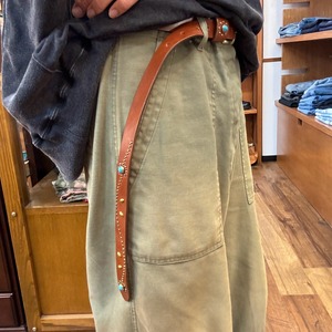 ナスングワム【Nasngwam】Studs Belt (Black)