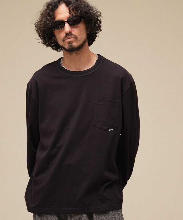 THEOREM Flag Label Poketed LS Tee (BRN) TRM-2624016