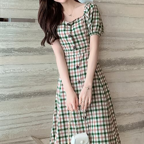 送料無料 ミモレ丈ワンピース 半袖 チェック柄 大人可愛い ガーリー お呼ばれコーデ きれいめ 春コーデ 夏コーデ 清楚系 デートコーデ モテコーデ おしゃれ 可愛いデザイン Eine Katze 送料無料 ミモレ丈ワンピース 半袖 チェック柄 大人可愛い ガーリー お呼ばれコーデ きれいめ 春コーデ 夏コーデ 清楚系 デートコーデ モテコーデ おしゃれ 可愛いデザイン Eine Katze