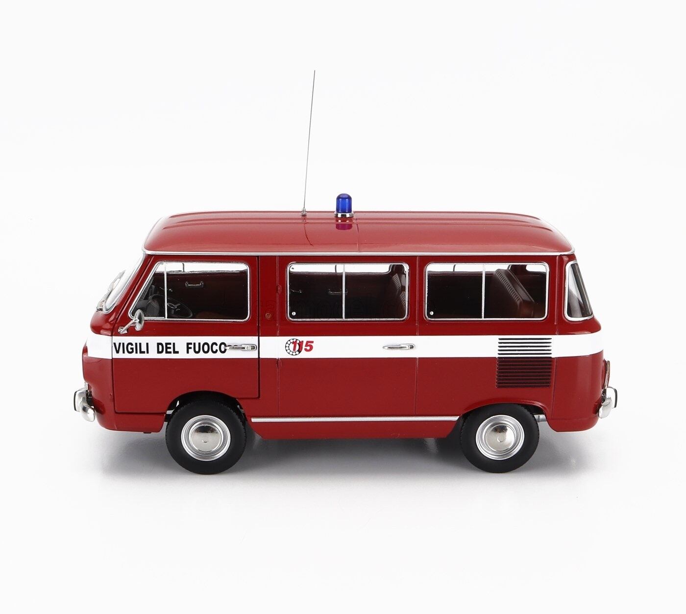 ミニカー 1/18 フィアット 850 ミニバン MITICA-DIECAST FIAT 850