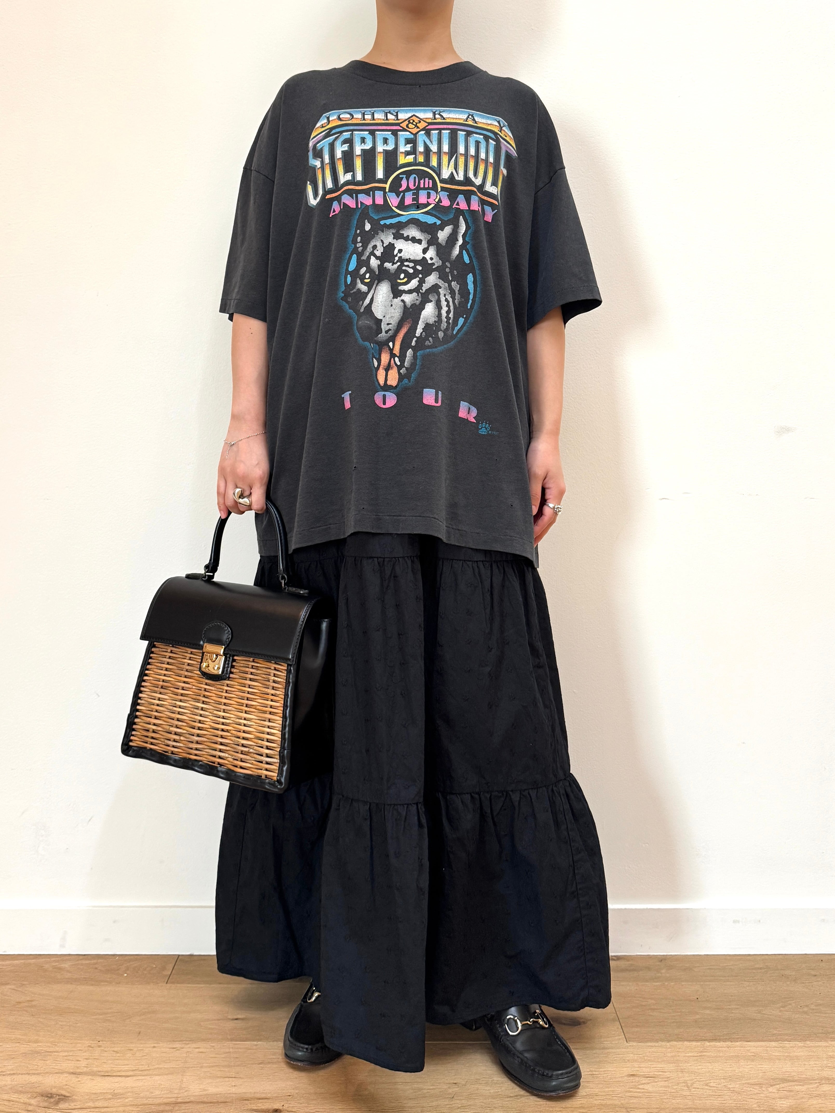 SK12-2 USED TIERED SKIRT -BLACK-
