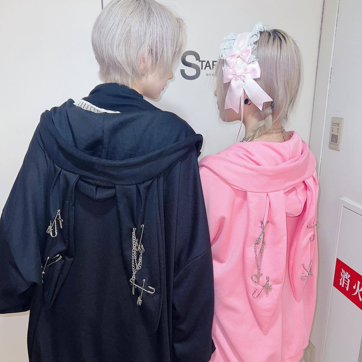 うさ耳ロゴZIPパーカー | VOLCAN&APHRODITE うさ耳ロゴZIPパーカー | VOLCAN&APHRODITE