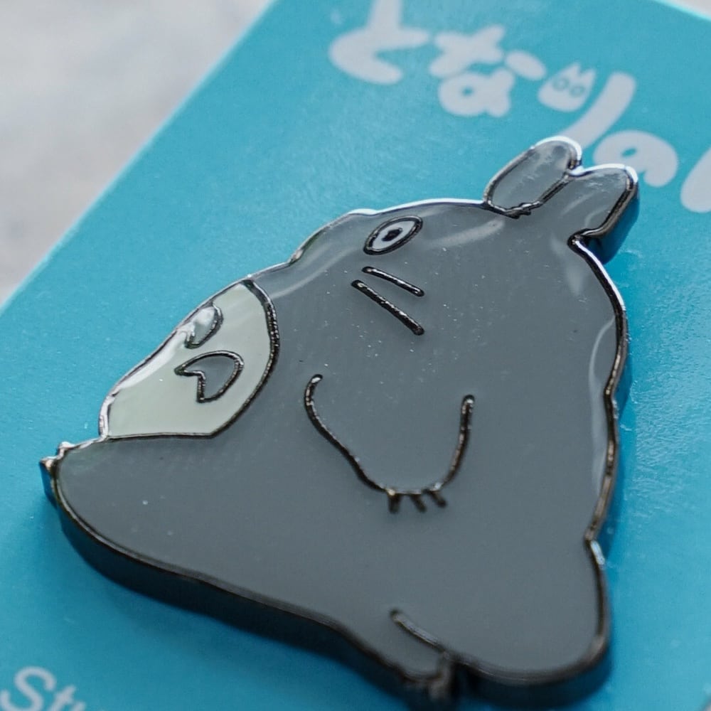 ジブリ　ピンバッチ　ピンズ となりのトトロ ピンズ（リニューアルver大トトロ歩き / T-24